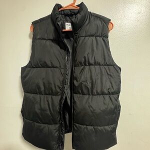 Old Navy Boys Black Puffer Vest